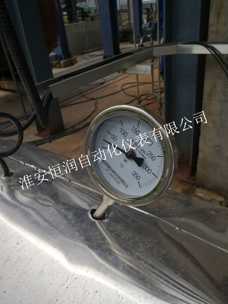 ˫�����¶ȼ�